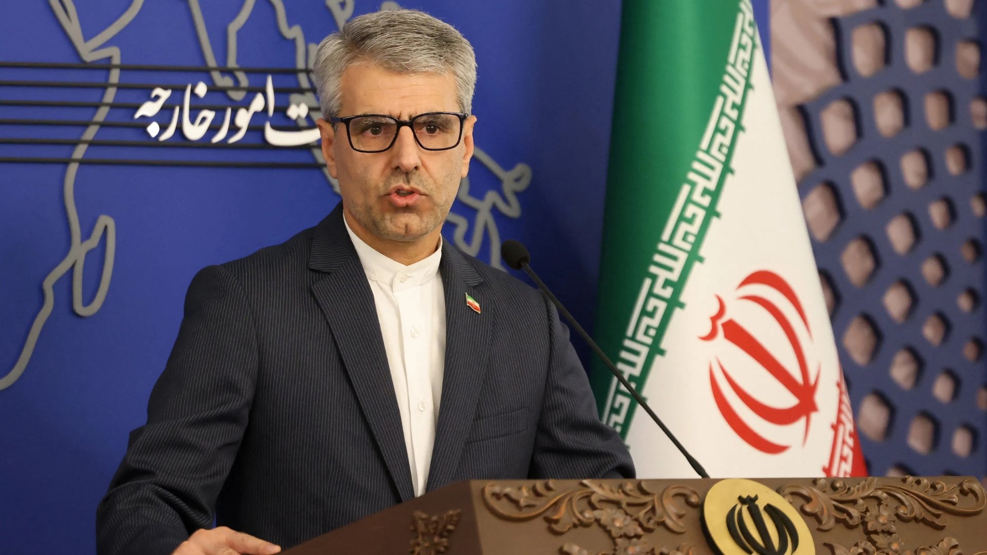 Video thumbnail for Iran says US ‘struggling’ to end conflict; warns Ukraine over Caspian Sea strike