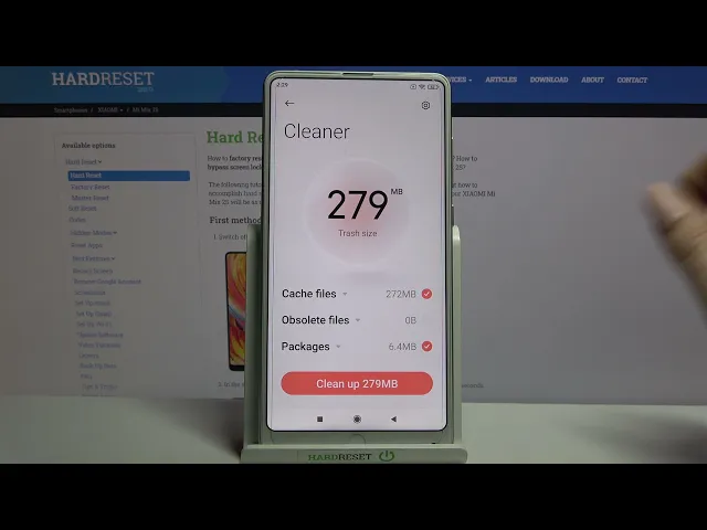Video thumbnail for How to Clean Storage in XIAOMI Mi Mix 2S – Remove Files