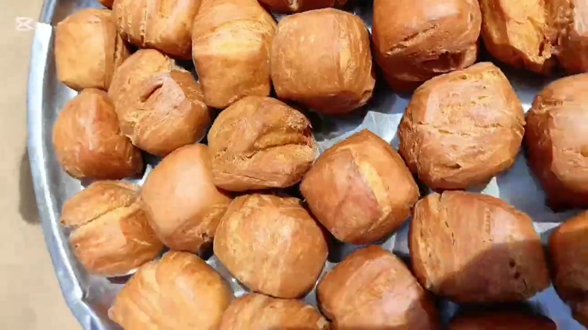 Video thumbnail for 15-Minute Easy Mandazi Recipe