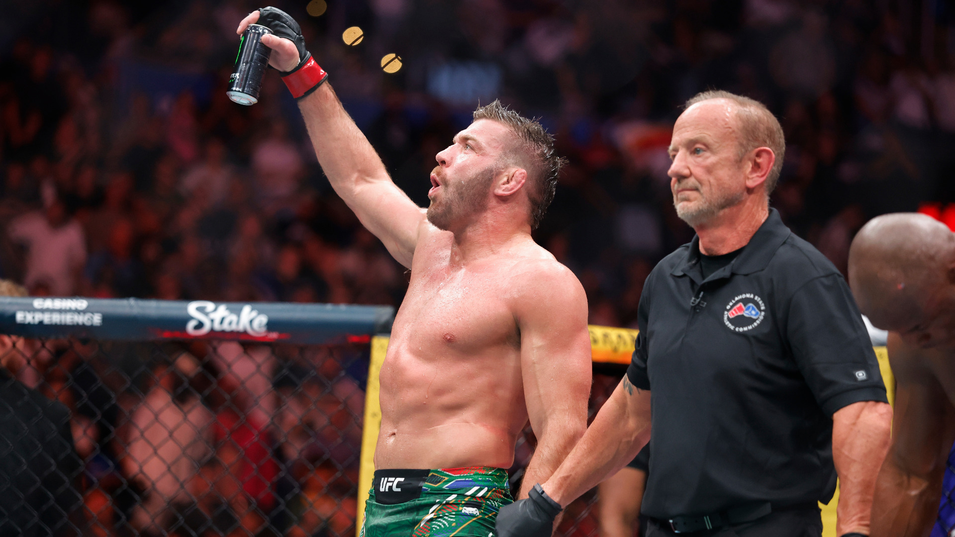 Video thumbnail for Du Plessis Dominates Usman: Is Strickland Next For Du Plessis?