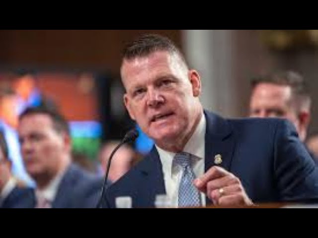 Video thumbnail for Secret Service Dire Warning - Trump Still In Grave Danger