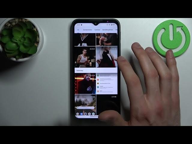 Video thumbnail for How to Transfer Files on MOTOROLA Defy - Copy and Move Data