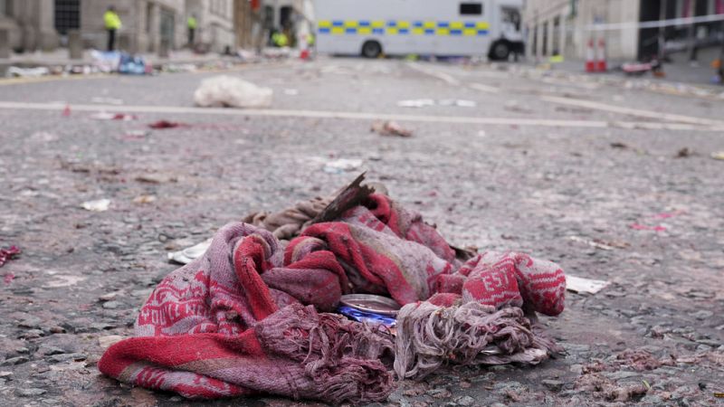 Video thumbnail for Twenty-seven hospitalised following Liverpool parade ramming incident