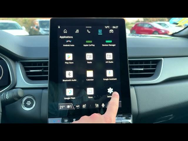 Video thumbnail for Renault Captur – How to Check VIN in the Infotainment System