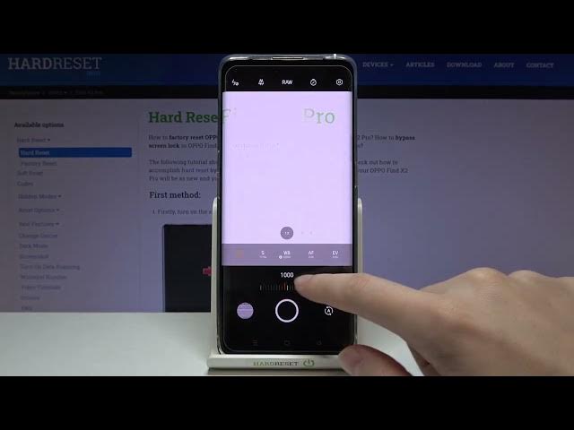 Video thumbnail for OPPO Find X2 Pro – How To Use Camera Pro Mode