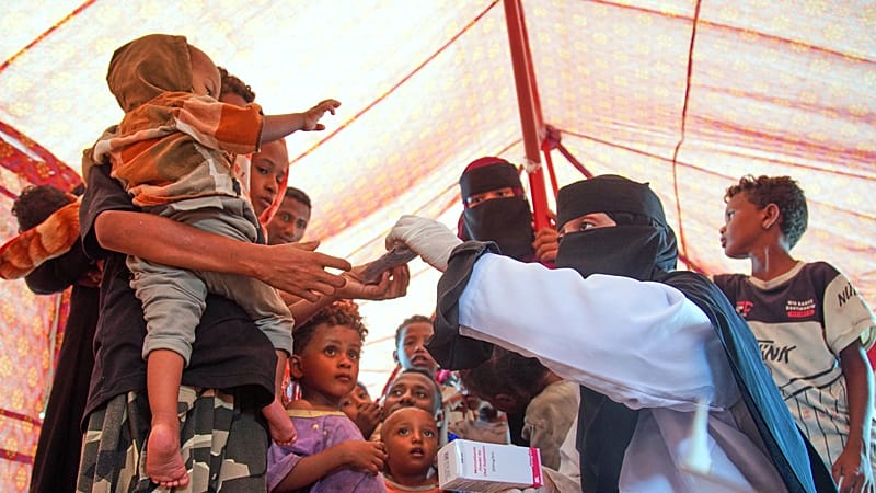 Video thumbnail for 130,000 displaced by Houthi advance in Yemen, says IOM