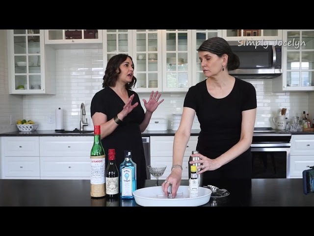 Video thumbnail for How to Make a Martinez - The Forerunner of the Martini