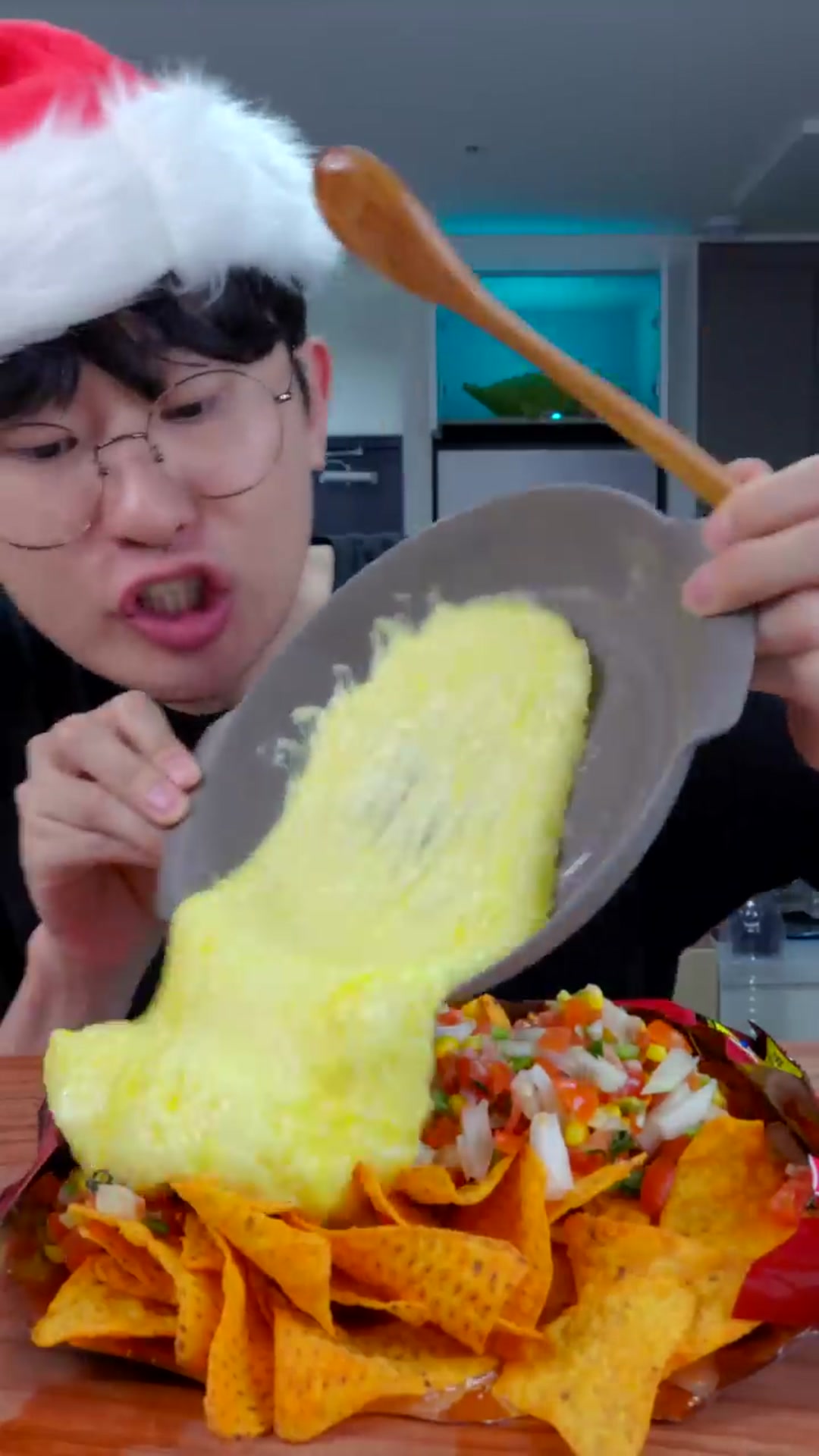 Video thumbnail for Mykoreandic is coming   Mukbang   ASMR   Cooking(720P HD)