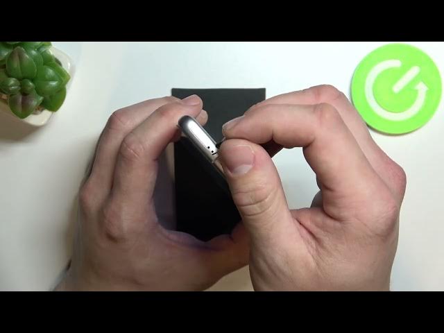 Video thumbnail for Xiaomi 12 - Does it have SD Card Slot