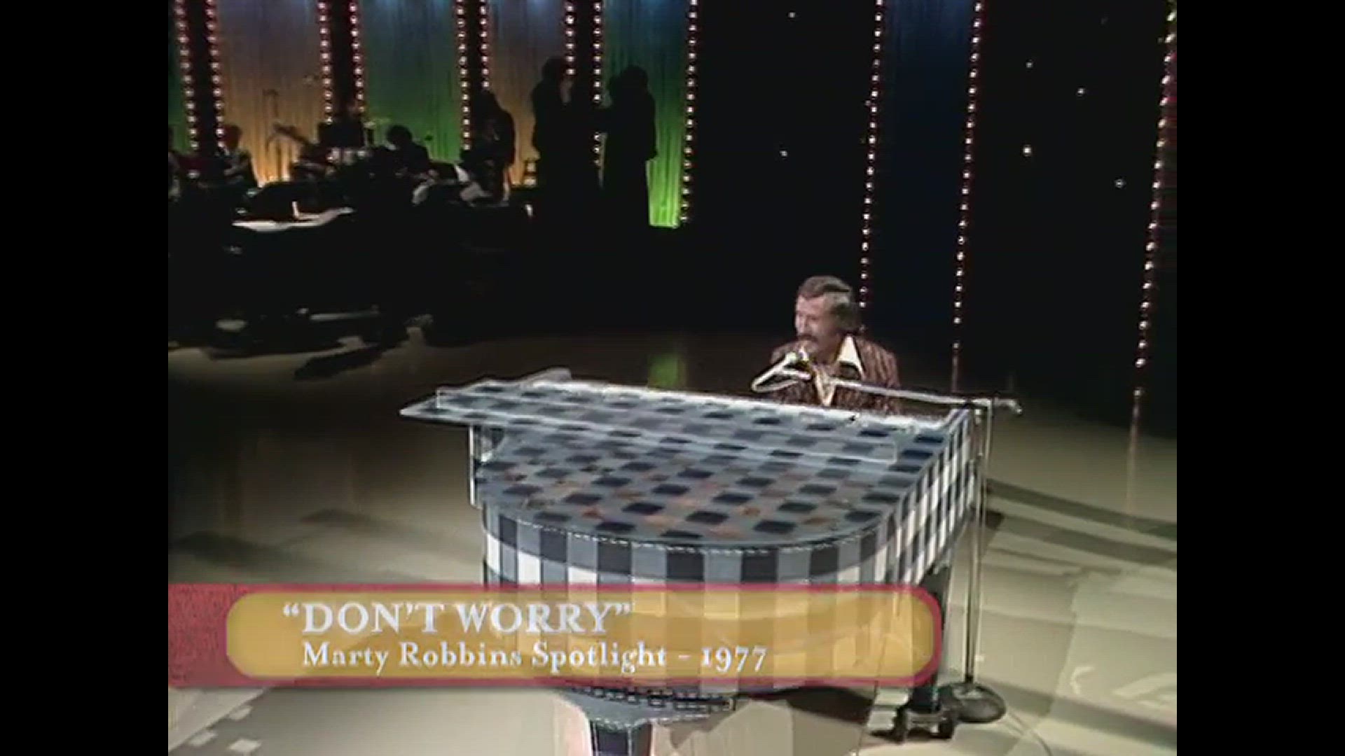 'Video thumbnail for Marty Robbins - Don't Worry'
