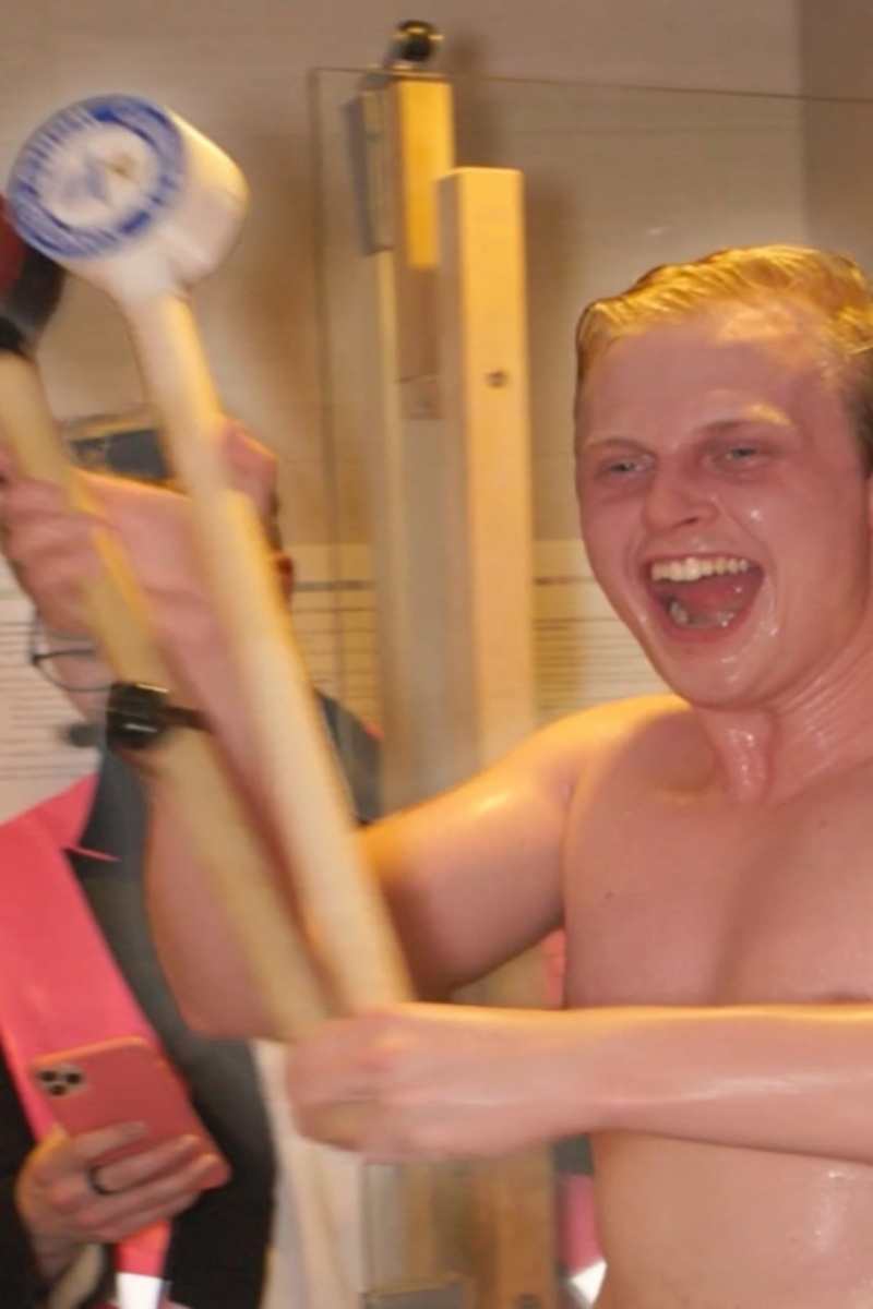 Video thumbnail for Longest sauna session marathon relay - 24 hours and 6 minutes by Hanken Business Lab