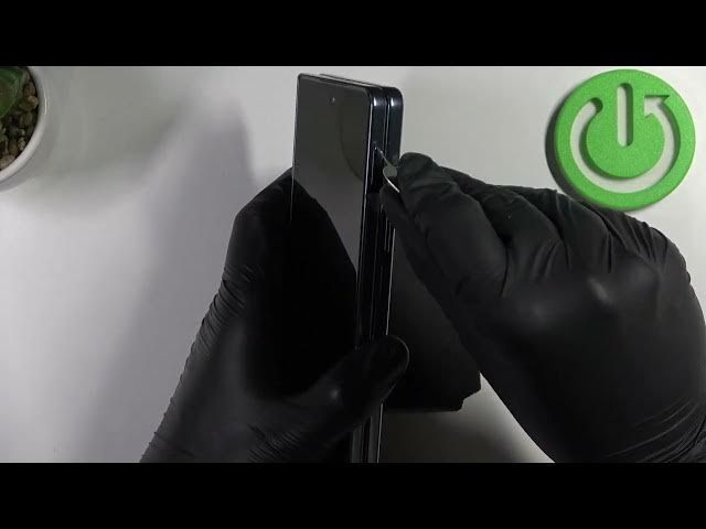 Video thumbnail for Does SAMSUNG Galaxy Z Fold 4 Have Dual SIM Slot? – Two Cards Slot