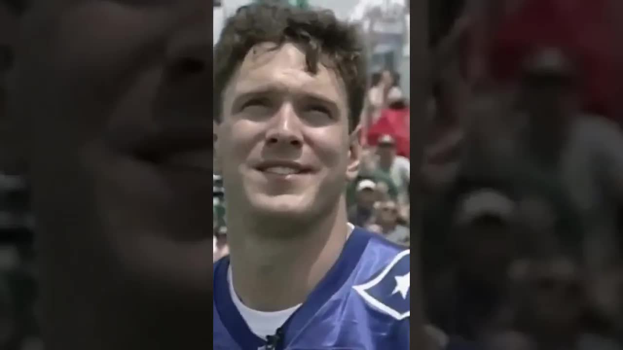 Video thumbnail for Brett Favre's Epic 75-Yard Throw Beats Troy Aikman in Quarterback Challenge