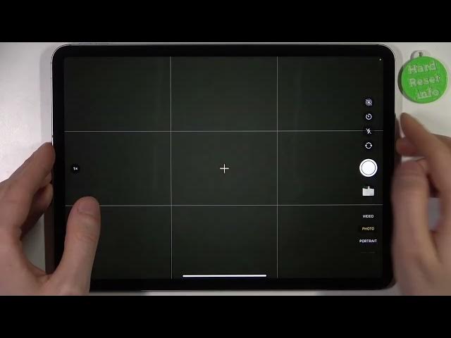 Video thumbnail for How to Enable Burst Shot Camera Mode on the iPad Pro 4th Gen (2022)