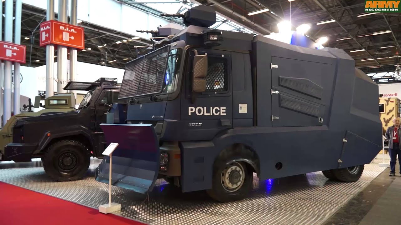 'Video thumbnail for Streit Group armoured protected vehicle security police forces counter terrorism anti-riot Milipol'
