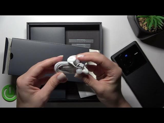 Video thumbnail for Are headphones included in the box set for VIVO X80 Pro?