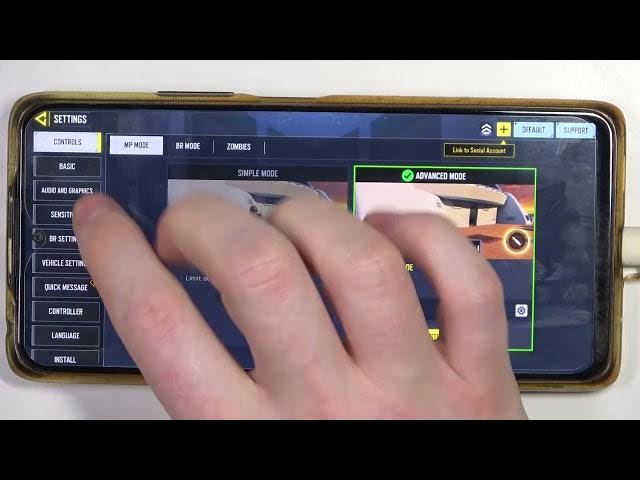 Video thumbnail for Call Of Duty Mobile   How To Enable & Disable Always Sprint