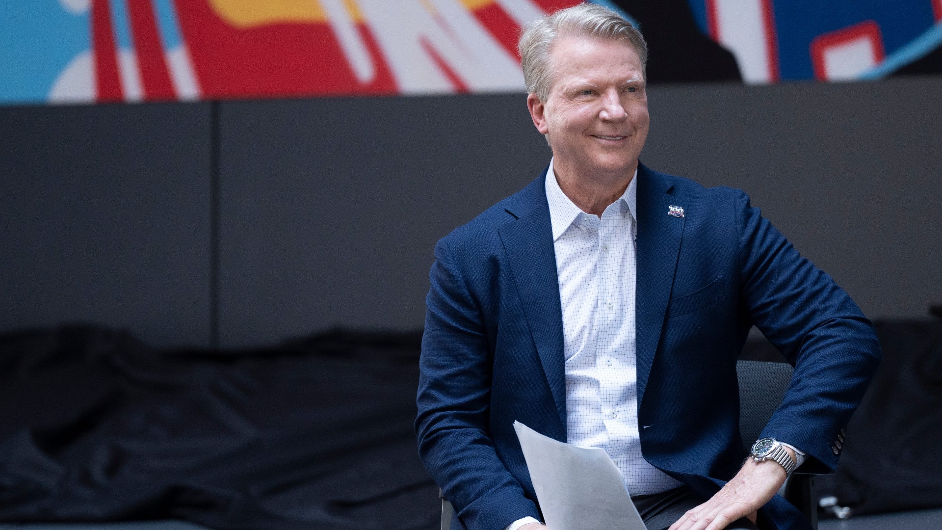 Video thumbnail for Phil Simms Discusses NFL Player Safety and Stadium Costs