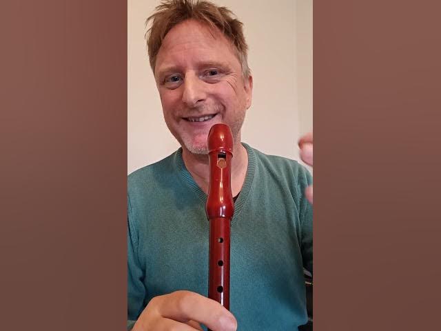 Video thumbnail for Ornamentation in Irish Recorder Playing - Short Rolls