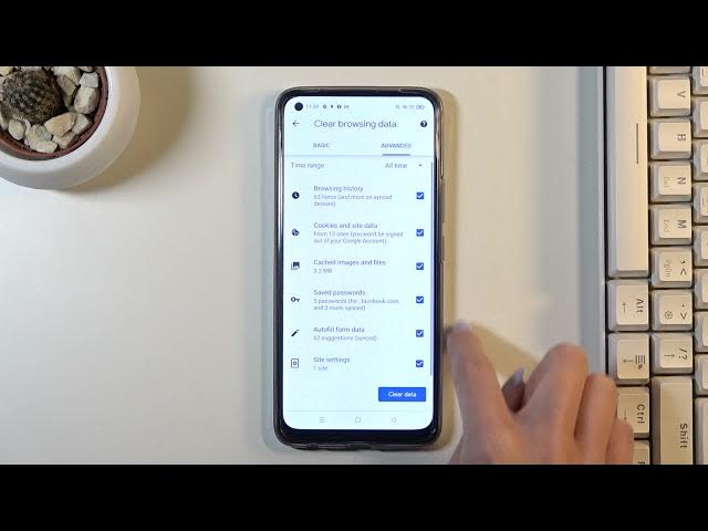 Video thumbnail for How to Clear Chrome Browsing Data on REALME 8 – Erase Browsing Data