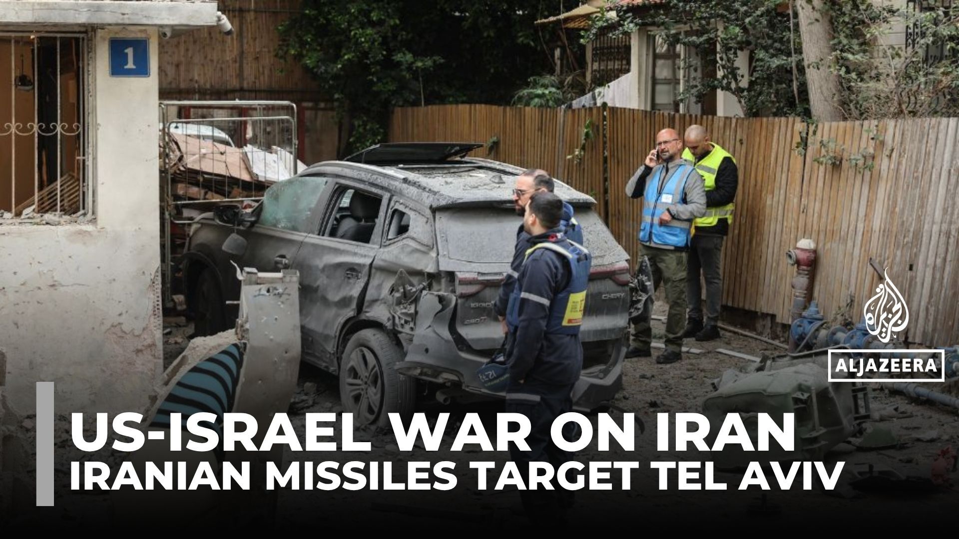 Video thumbnail for Sirens across Israel as Iran, Hezbollah and Houthis attack in coordinated strikes