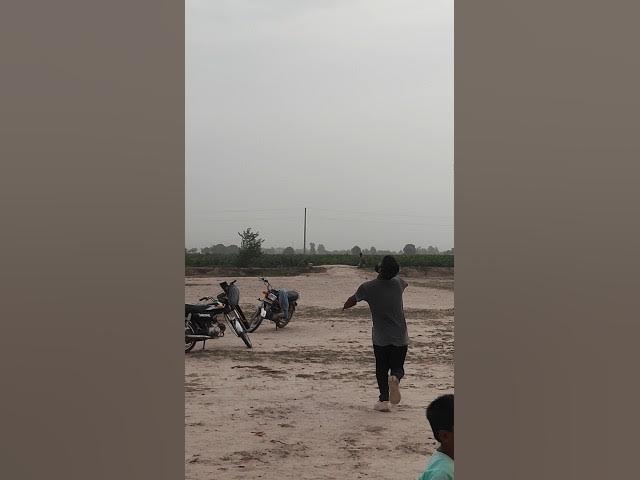 Video thumbnail for behtarin catch kiya