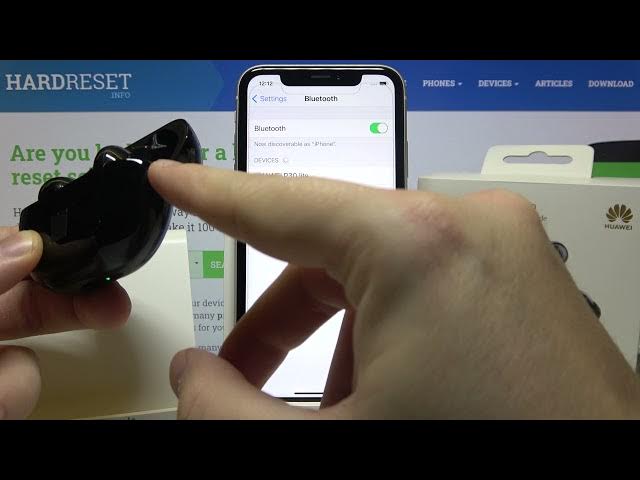 Video thumbnail for Huawei FreeBuds Pro - Pair with iPhone | Link Huawei and Apple