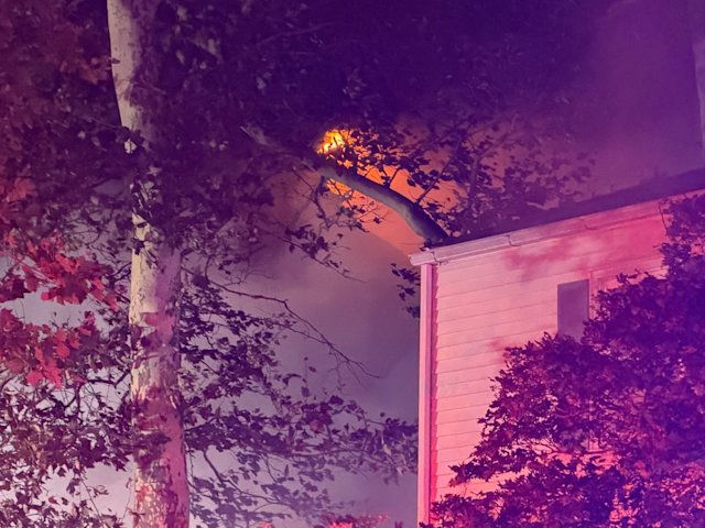 Video thumbnail for Crews battle early morning house fire in Long Branch