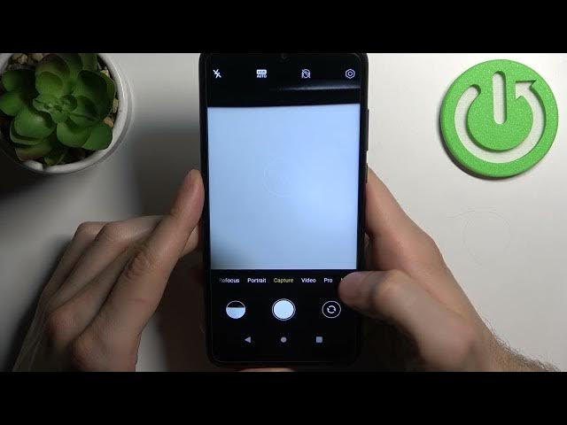 Video thumbnail for How to Take Burst Shot on TCL 205 – Manage Camera Options