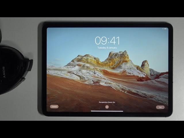 Video thumbnail for How to Change Wallpaper on iPad Pro 2021 | Set Up Wallpaper for New iPad
