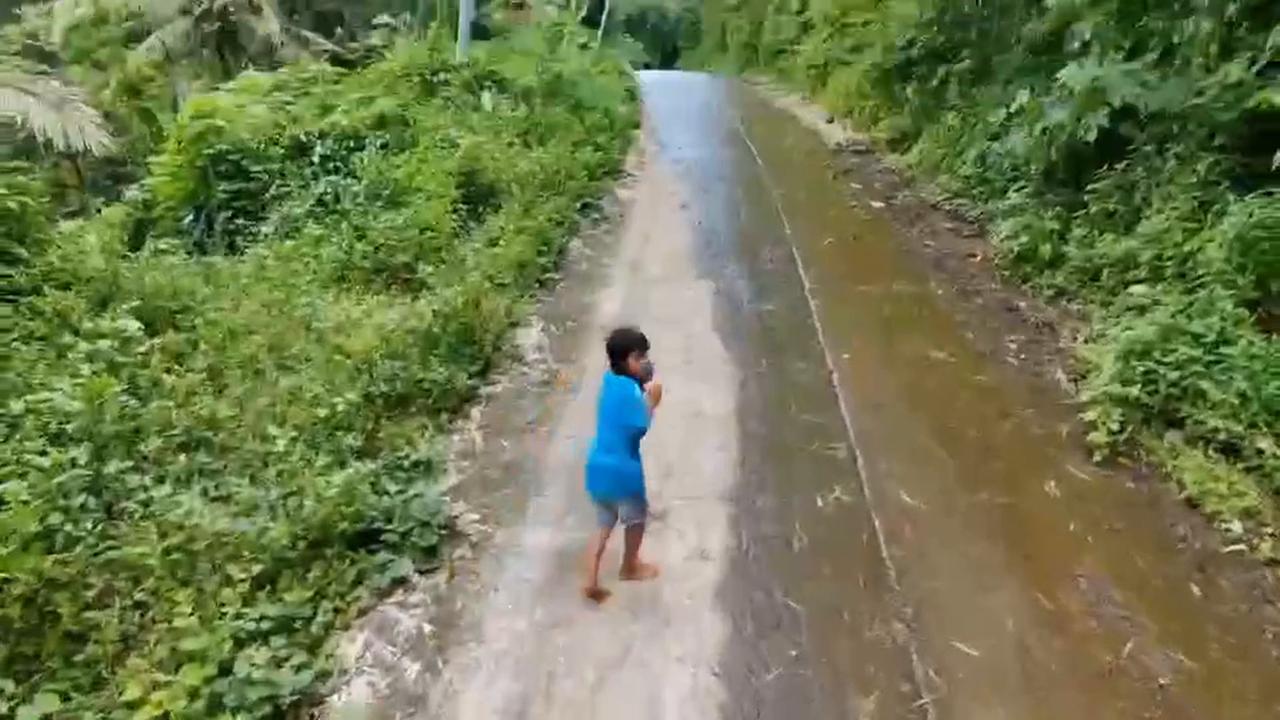 Video thumbnail for US: Young Boy's Hilarious Reaction After Spotting Drone Overhead.