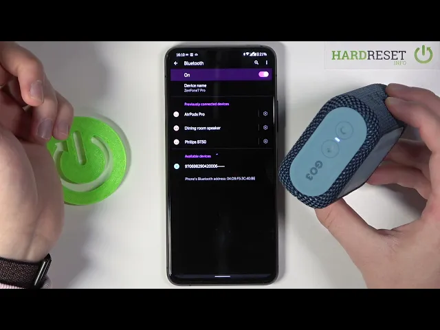 Video thumbnail for JBL Go 3 - How to Switch On