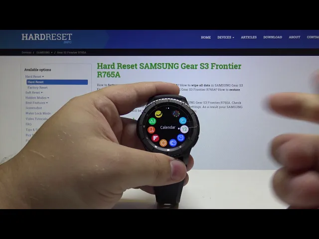 Video thumbnail for How to Take Screenshot in SAMSUNG Gear S3 Frontier - Capture Screen