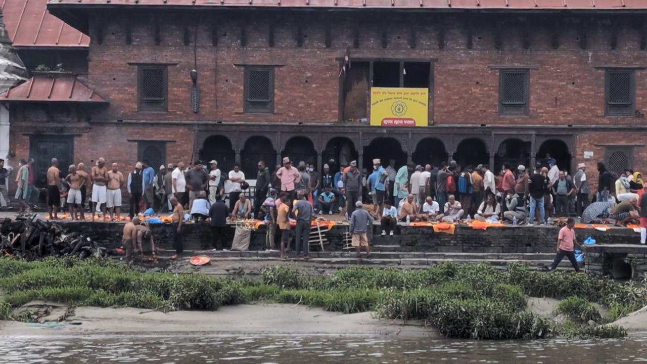 Video thumbnail for Aftermath flash flood in Nepal - 2 Sep 3.