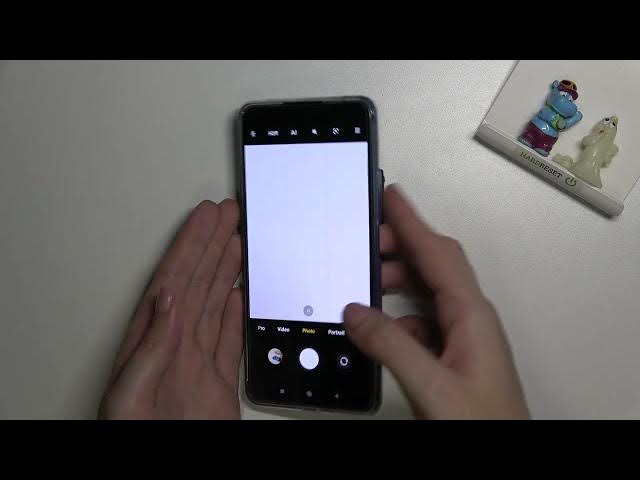 Video thumbnail for How to Activate and Manage the Camera Gridlines on the XIAOMI 11 Lite 5G NE