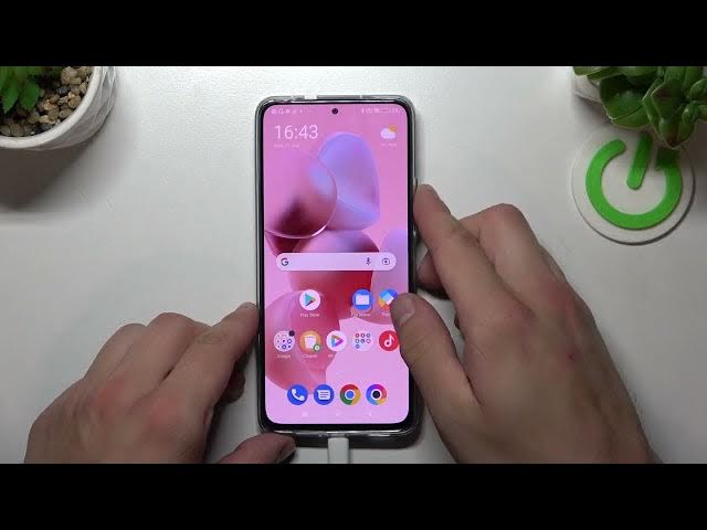 Video thumbnail for How to Connect Wired Headphones to the POCO F4