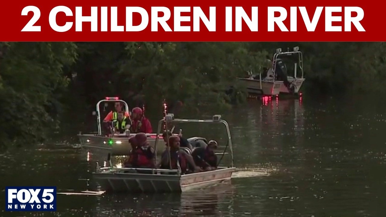 Video thumbnail for Multiple boats searching for 2 children in Passaic River