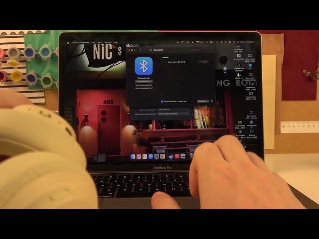 Video thumbnail for Jabra Move - How To Pair With MacBook