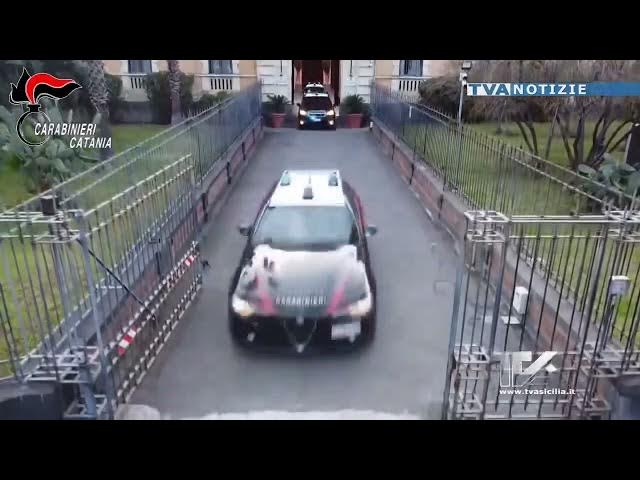 Video thumbnail for Catania. L’allarme del braccialetto non scatta perché lei ha lasciato il dispositivo a casa per rive