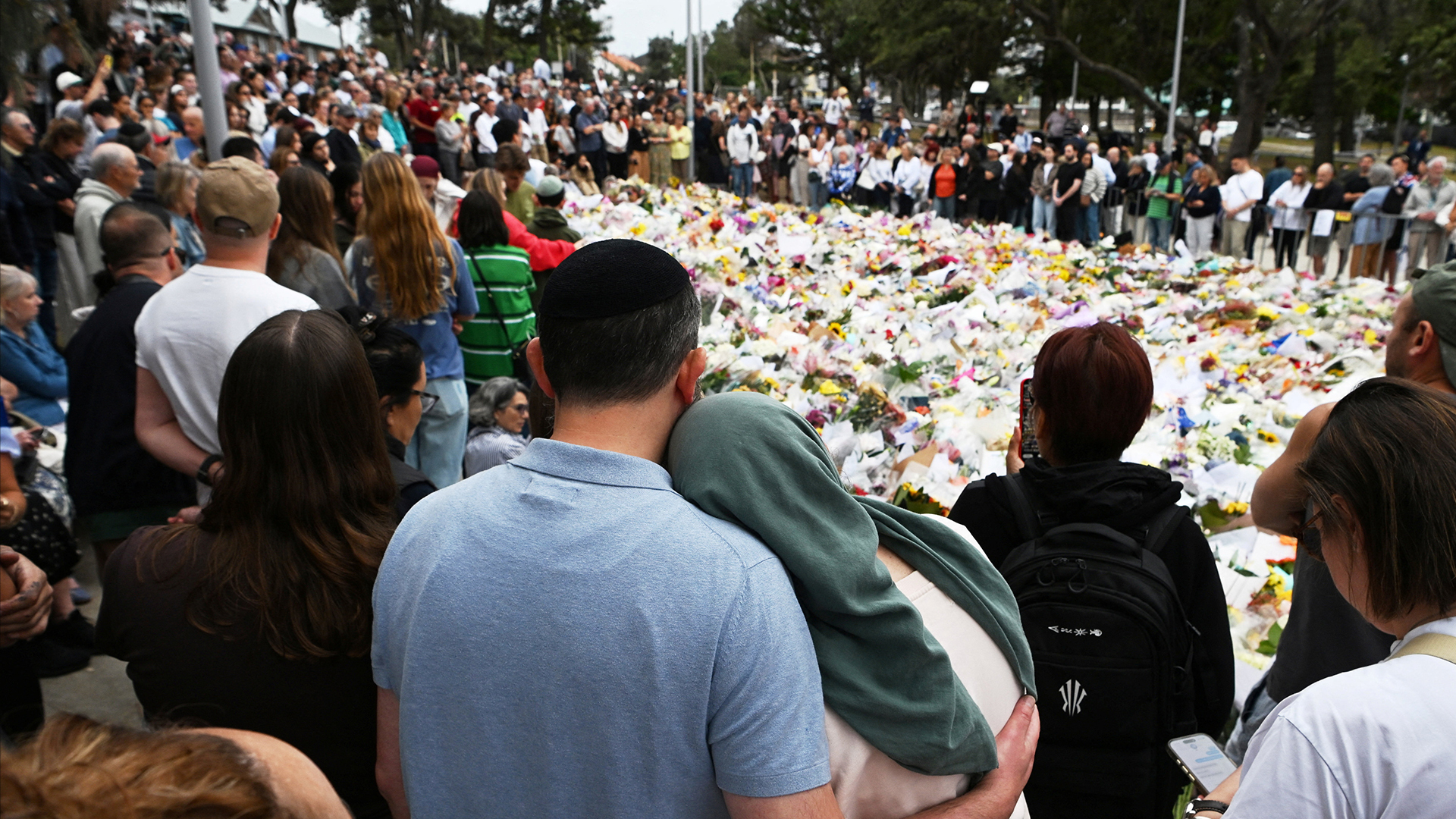 Video thumbnail for Shop owner who helped Bondi victims speaks to Al Jazeera