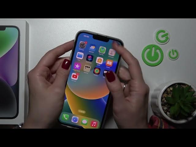 Video thumbnail for How to Turn On / Off Silent Mode in iPhone 14 Plus - Silent Mode Management