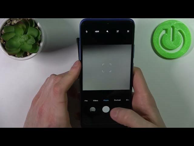 Video thumbnail for How to Take Burst Shot on XIAOMI Redmi 10C - Activate Burst Shot