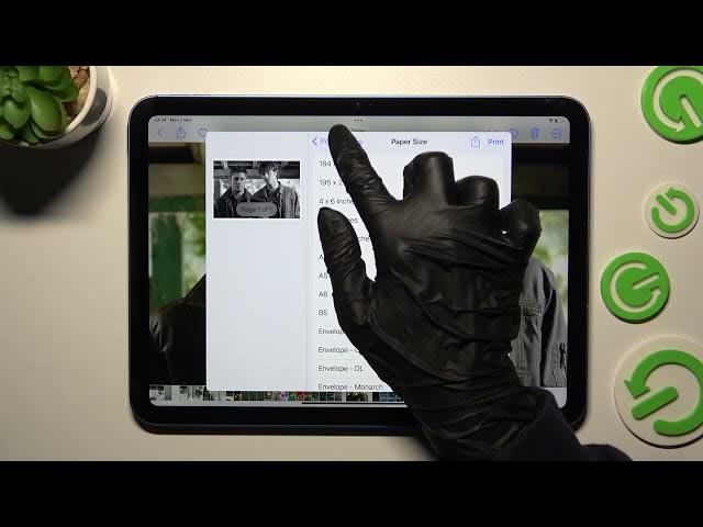 Video thumbnail for How to Print Files and Documents from an iPad 10th Gen