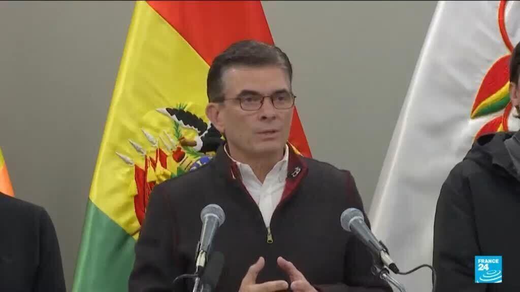 Video thumbnail for Embattled Bolivian leader announces cabinet reshuffle in bid to end crisis