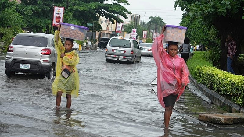Video thumbnail for Heavy rainfall triggers widespread flooding in Nigeria