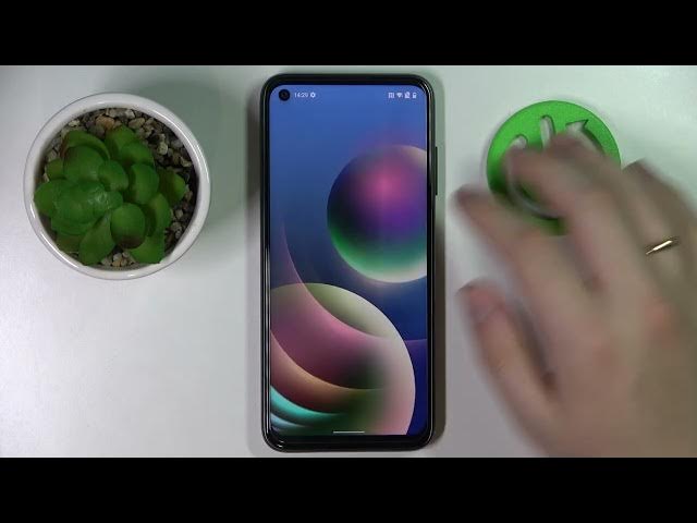 Video thumbnail for How to Stop Unwanted Robocalls and Texts on HTC Desire 22 Pro