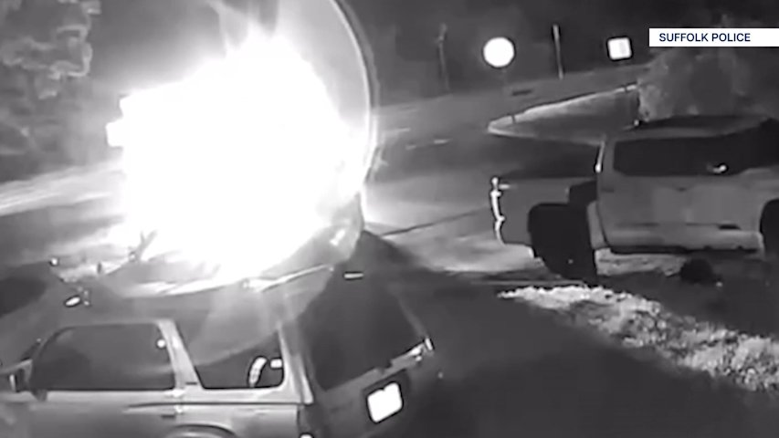Video thumbnail for 2 Suffolk police officers nearly hit by alleged drunk driver in Wyandanch