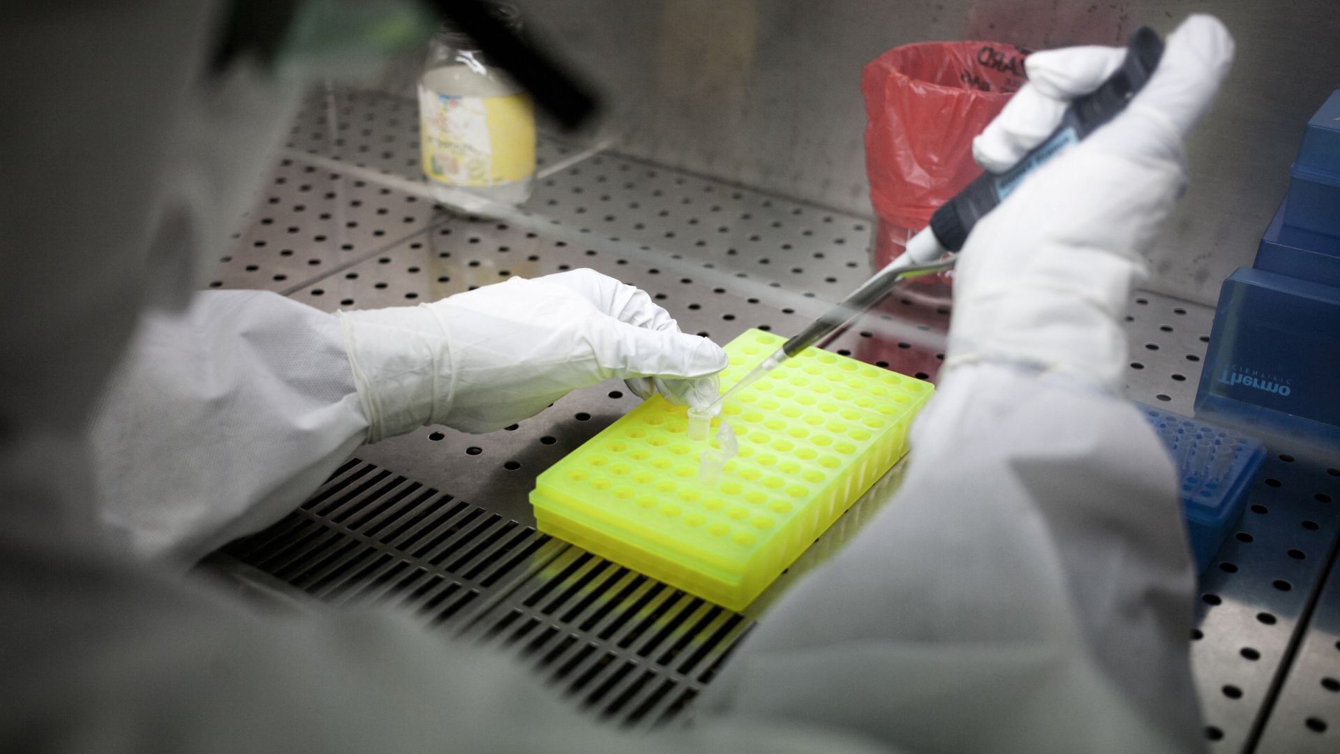 Video thumbnail for Ugandan scientists say Ebola outbreak exposes dangerous research gaps