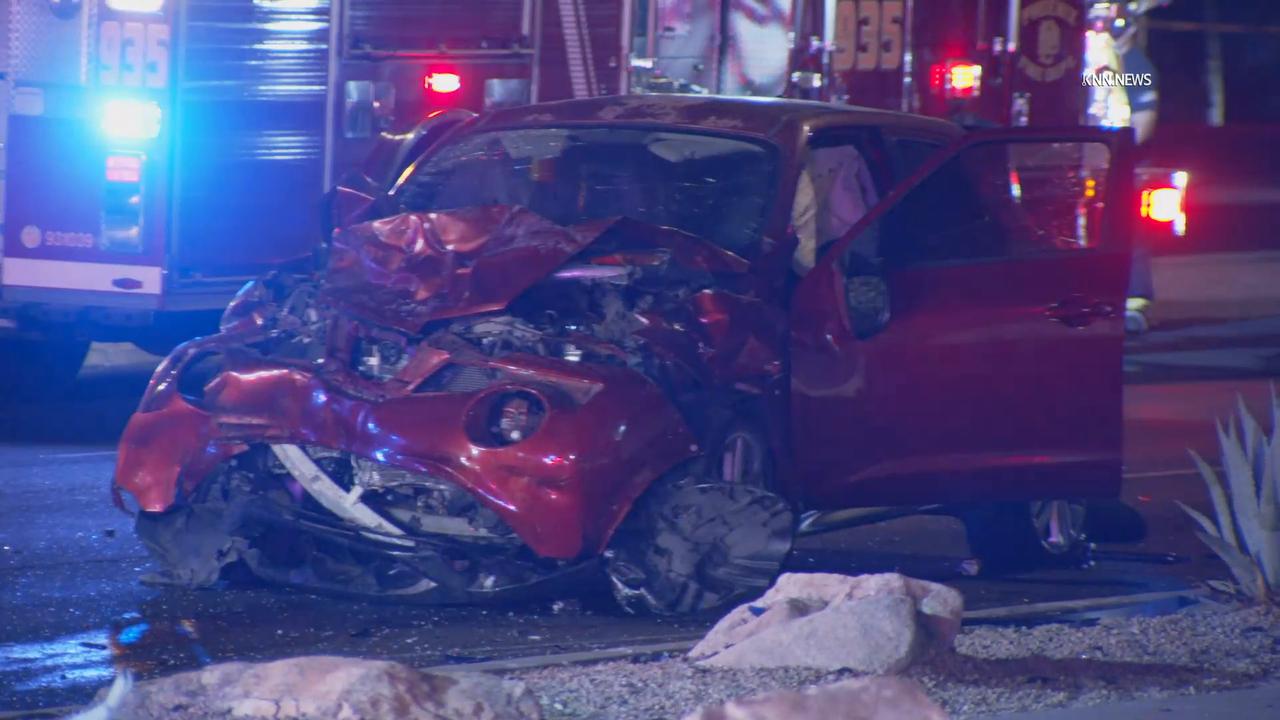 Video thumbnail for US, Phoenix: Phoenix Bell Road Fatal Collision.