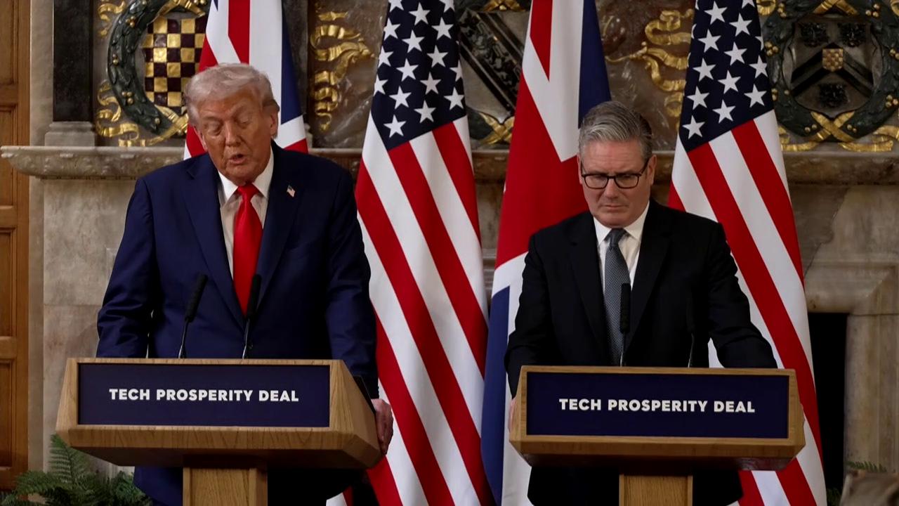 'Video thumbnail for WATCH: Donald Trump says 'President Putin has really let me down' in ending Ukraine war'
